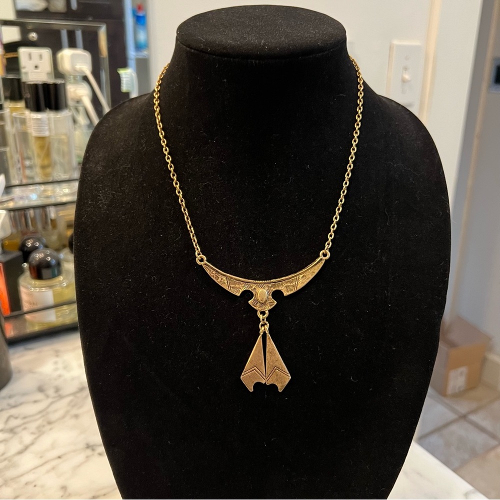 Low Luv Erin Wasson golden tribal necklace boho hippie